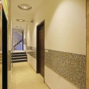 Urban Luxury *** New Delhi